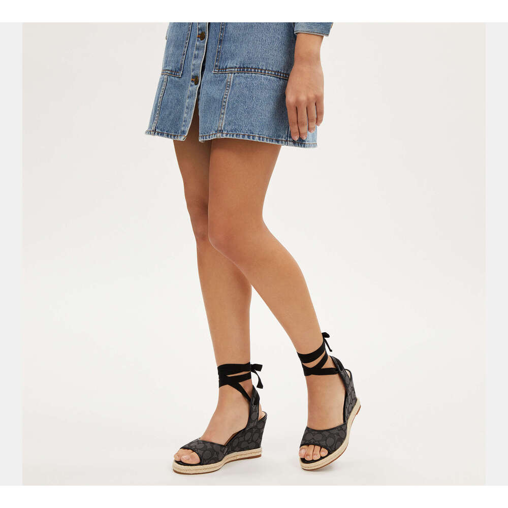 Patrice Espadrille In Signature Jacquard - Picture 2 of 3